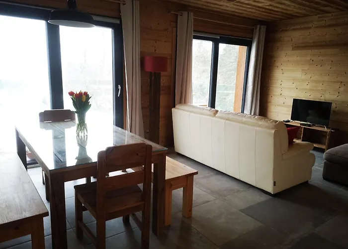 Alpstuga A L'oree Du Bois